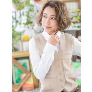 外国人風カラー×くせ毛風カールゆるかわボブ　ふんわりボブ