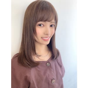 【山田】モテバング　サラつやミディ　ストレートy41