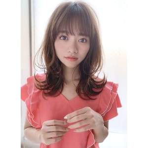 くびレイヤーのミディアムヘア【H-710】