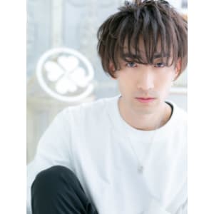 眼差し優し気◎フェザーマッシュ　ニュアンスカール