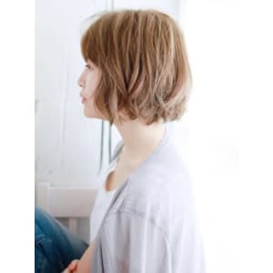 細かいトップカールのバルーンボブ - hair make nalu 荻窪西口 すずらん通り店【ヘアメイク ナル オギクボニシグチテン スズランドオリテン】掲載中