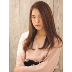 前髪なしの大人ナチュラルロング