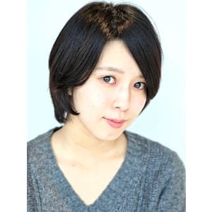 オフィスかわいいレイヤーボブ