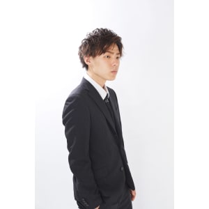 フェザーマッシュツーブロック【Attirer飯田裕之】