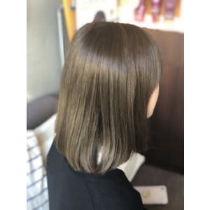 アドミオカラーでつくるミントホワイトアッシュ - EMU international 春日部本店【エムインターナショナル】掲載中