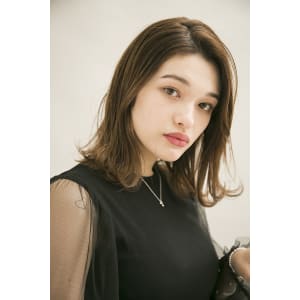 ナチュラル外ハネ