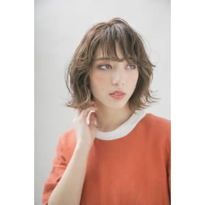 外ハネウェーブボブ