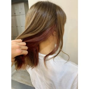 トレンド インナーカラー ベリーピンク