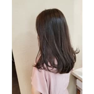 セミロング×ラベンダーブラウン