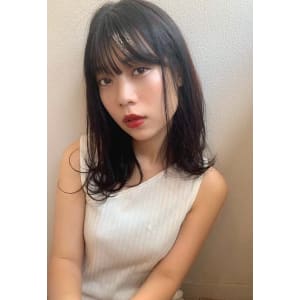 耳かけ小顔セミディ【T31】