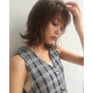 大人くびれ外ハネモテボブ　２３