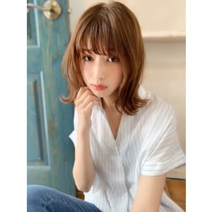 大人かわいいボブディ 束感無造作カールセミディ アフロート添