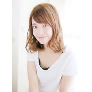 厚め前髪のゆるミックスカール