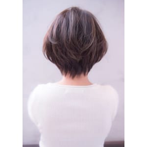 大人かわいいショートスタイル　by鬼頭