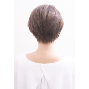 大人かわいいショートスタイル　by鬼頭
