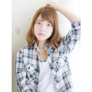 厚め前髪のゆるミックスカール