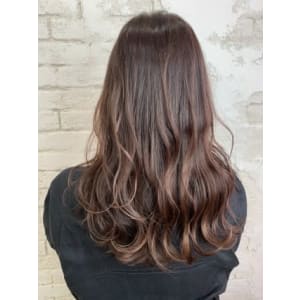 イルミナカラーprize iris池袋東口店