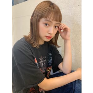 ショートバングカジュアル外ハネボブy61