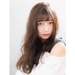 美髪ウェーブスタイル