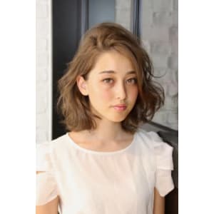 ☆air-OSAKA☆山内 理☆ゆるふわミディ×グレージュ☆