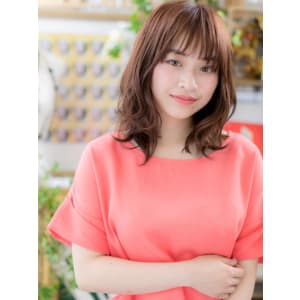大人かわいい☆くせ毛風やわらかくびれセミディ　ダブルバング
