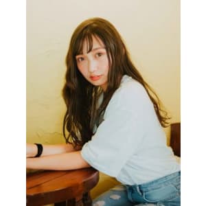 ナチュラルロングスタイル