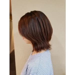 外ハネ×ボブ