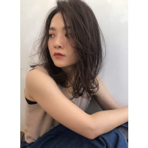 アッシュグレージュ【T37】