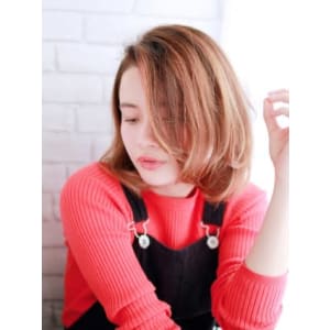 大人ナチュラルなヘアースタイル