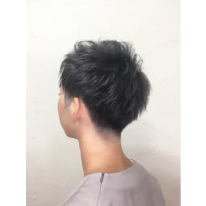 【reir下北沢】*ショートレイヤー+フェードネープレス*
