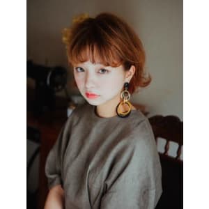 キュートな外ハネショートボブ
