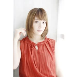 厚め前髪のワンカールスタイル
