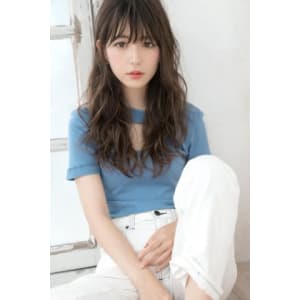 【Luana　難波】立体感で魅せる♪ゆるふわロング 