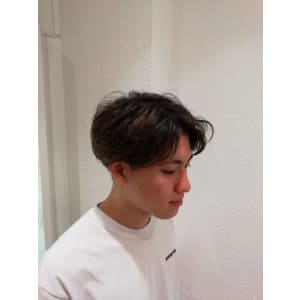 トランクスヘア×毛先カラー【Ash元住吉店ヘアスタイル】
