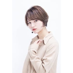 ゆるカールのショートボブ