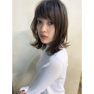 4トレンド外ハネ レイヤーカット ウルフヘアM314