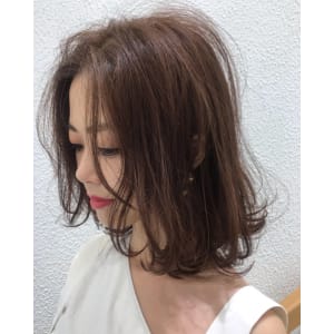 長めバング 重x軽ロブ【Ash元住吉店ヘアスタイル】