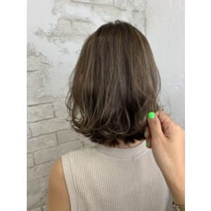 ニュアンスハイライトカラー切りっぱなし池袋