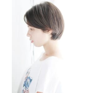 襟足スッキリかきあげショート