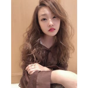 ロングスタイルで出す浮遊感スタイル