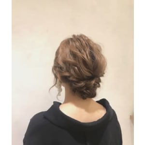 ルーズシニヨン