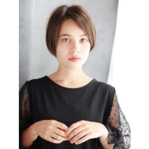 襟足スッキリかきあげショート