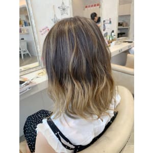 外国人風バレイヤージュ【見附】【長岡】 - Accueillir Pur hair【アクイール ピュール ヘア】掲載中