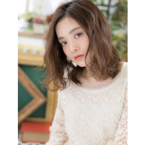 女らしさ溢れるアシンメトリーほつれカール 無造作 - COVER HAIR bliss 大宮西口店【カバー ヘア ブリス】【カバー ヘア ブリス オオミヤニシグチテン】掲載中