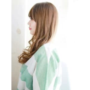 大人可愛いボリュームミックスカール