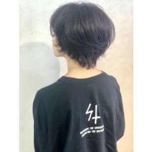 Lia&清水大誠 ラベンダーアッシュショートウルフ