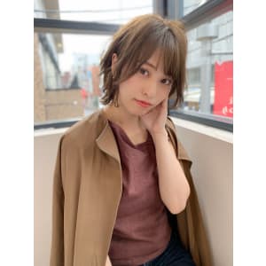 添田】ダブルバングで小顔ショート ツヤ感ブランジュカラー