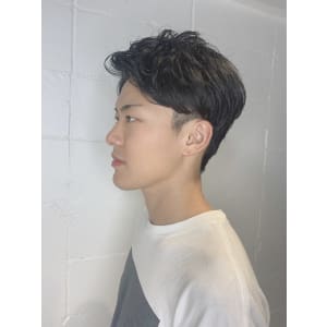 王道メンズ7：3オールバックスタイル