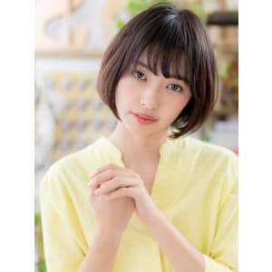 黒髪ツヤ感透明感★小顔前下がりボブ　ナチュラルボブ