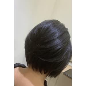 前下がりボブ